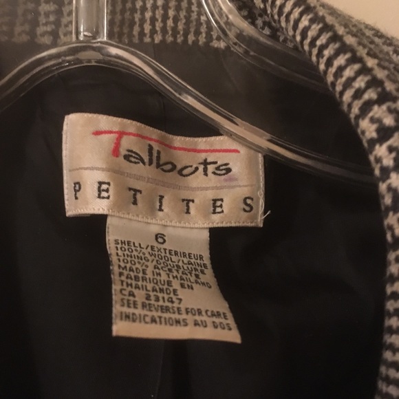 Talbots houndstooth pattern blazer - Picture 2 of 4
